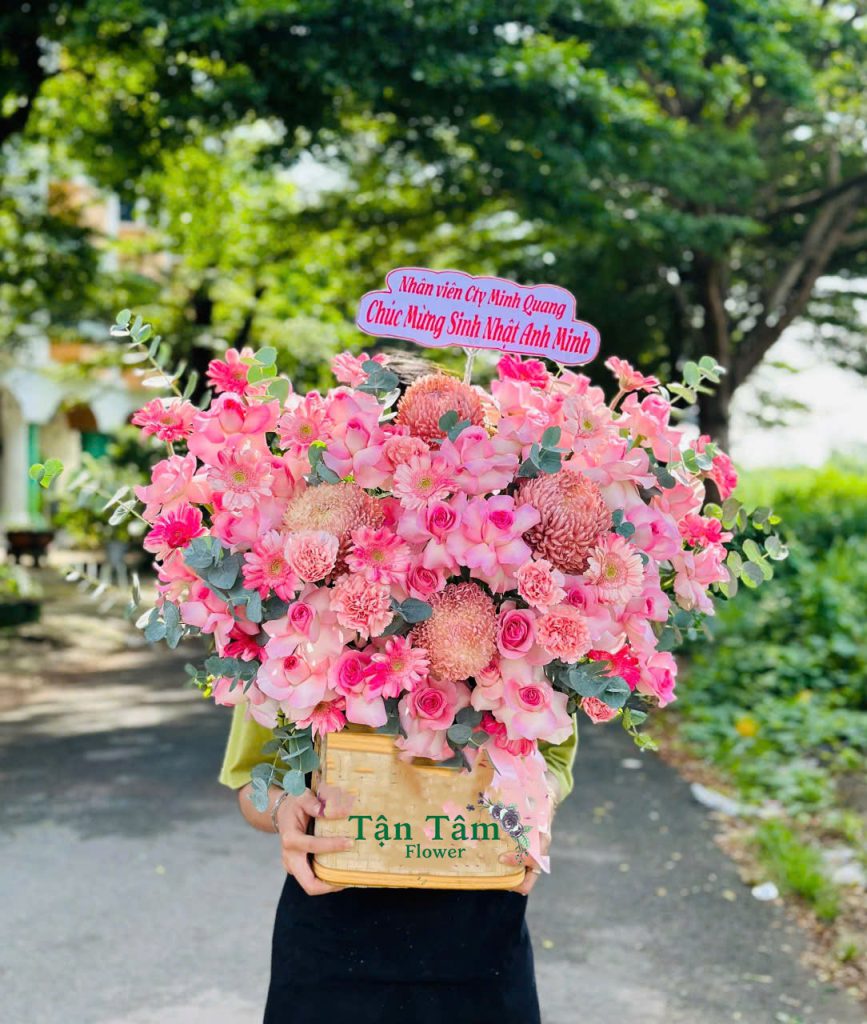 Giỏ hoa tươi Flowers2Home 006