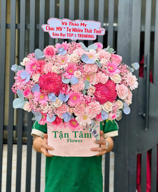 Giỏ hoa tươi Flowers2Home 014