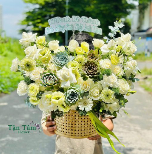 Giỏ hoa tươi Flowers2Home 025