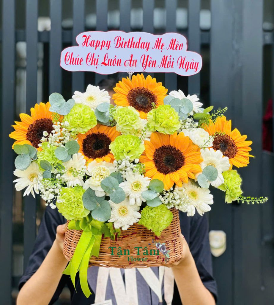 Giỏ hoa tươi Flowers2Home 027