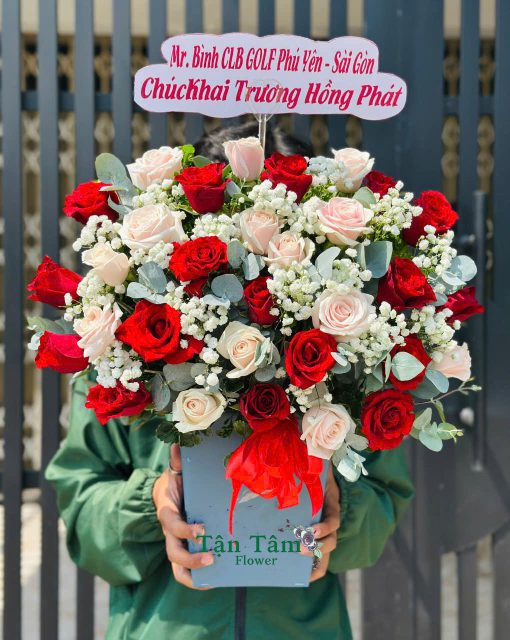 Lẵng hoa tươi Flowers2Home 011