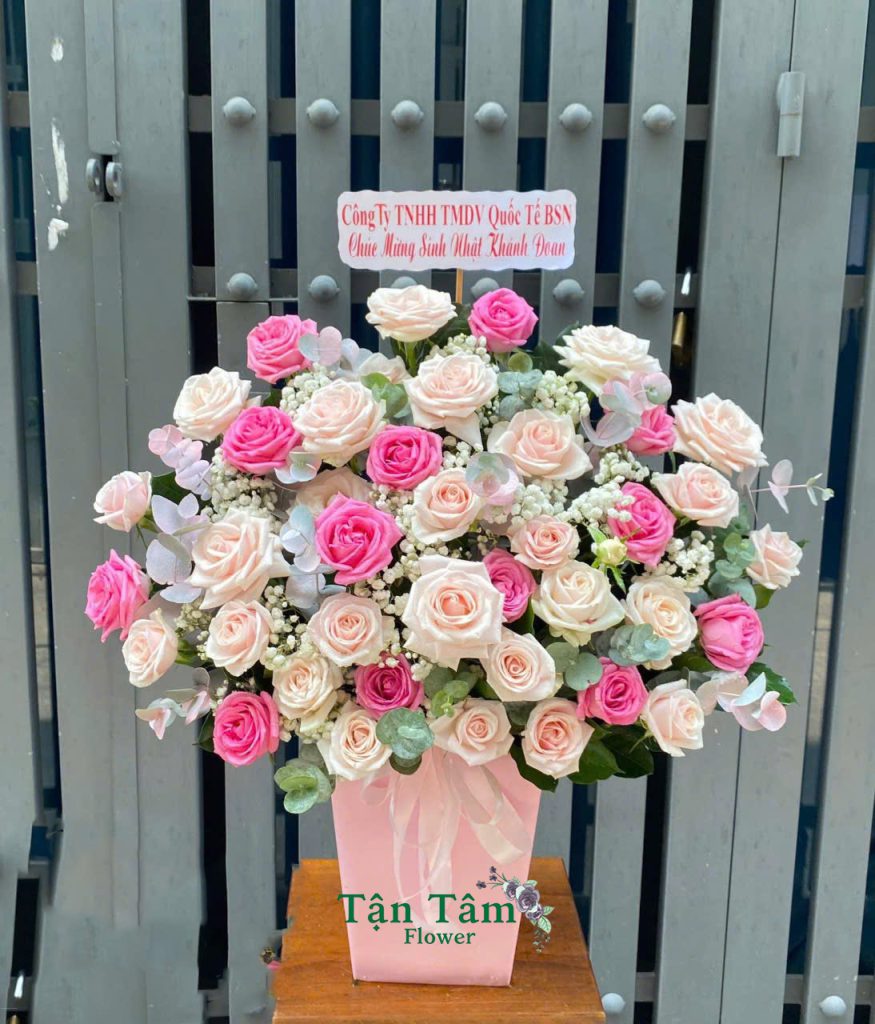 Lẵng hoa tươi Flowers2Home 016