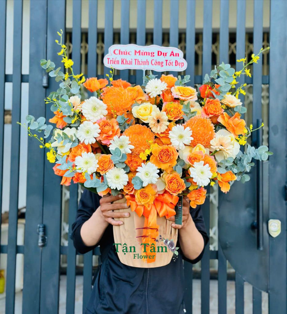 Lẵng hoa tươi Flowers2Home 030